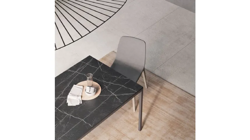 Tavolo di design con piano in marmo Slim 01 di Orme