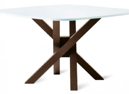 Tavolo quadrato in laminato con struttura in massello Sache di Veneta Cucine