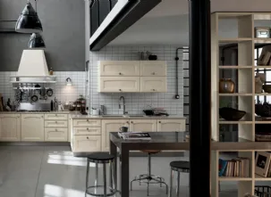 Cucina Classica angolare Villa d'Este in legno laccato Avorio di Veneta Cucine