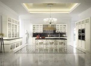 Cucina Design lineare elegante, in laccato bianco majestic Kelly di Snaidero