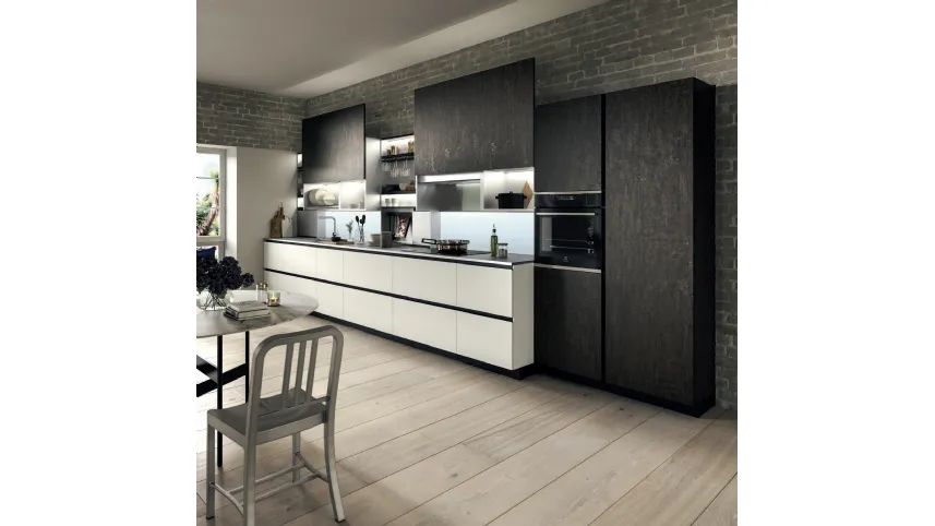 Cucina Design lineare Link in laccato Bianco e nobilitato effetto legno di Snaidero