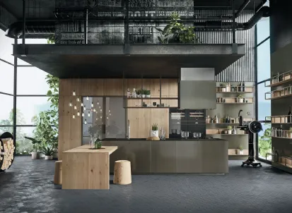 Cucina Design con penisola Opera 02 in acciaio e materico rovere di Snaidero