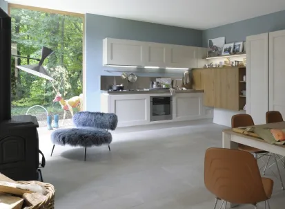 Cucina Moderna Dialogo Shellsystem in Rovere Bianco e Ambrato di Veneta Cucine