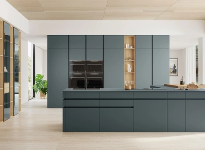 Cucina Moderna con isola Iconica 01 di Veneta Cucine