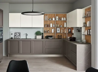 Cucina Moderna angolare Milano 05 in laccato Grigio e Bianco di Veneta Cucine