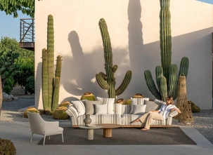 Divano Elton in tessuto imbottito di Talenti