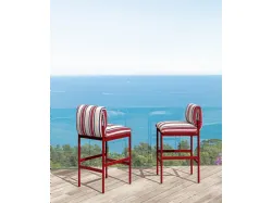 Sgabello Nalu in tessuto imbottito e metallo di Talenti