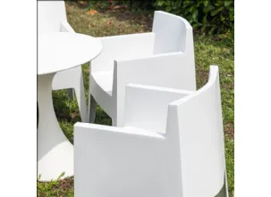 Sedia da giardino in materiale plastico impilabile TOY di Driade