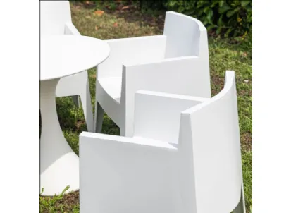 Sedia da giardino in materiale plastico impilabile TOY di Driade