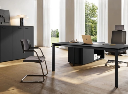 Scrivania operativa 5th Element di Las Mobili